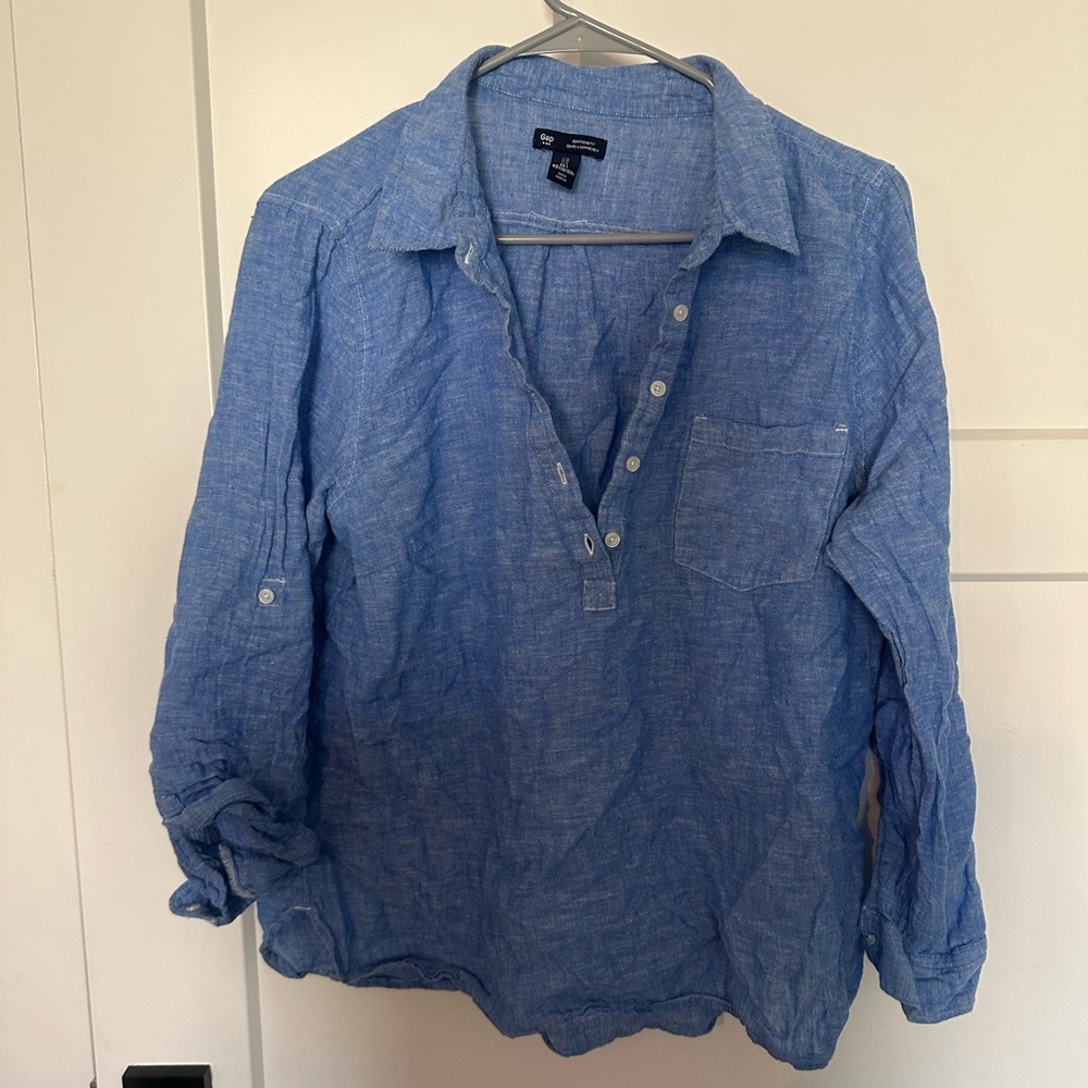 Gap 3/4 sleeve button top